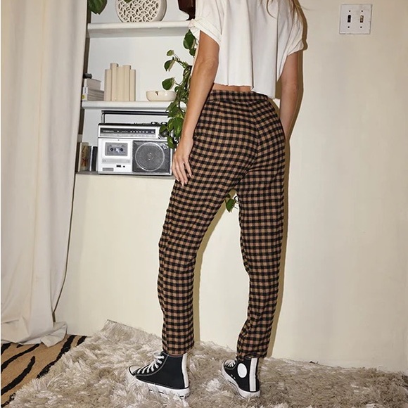 Tan Checkered Cropped Trousers - Picture 3 of 7
